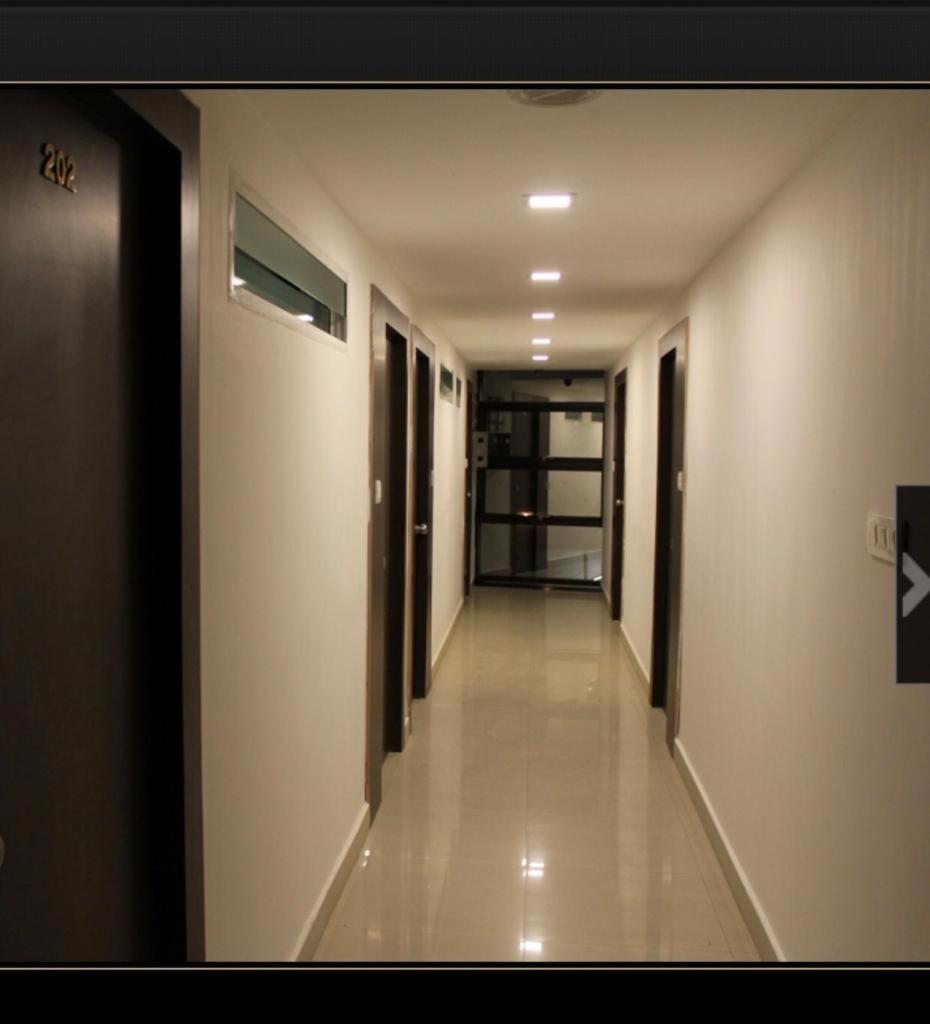 Hotel Aashraya Mysore Buitenkant foto